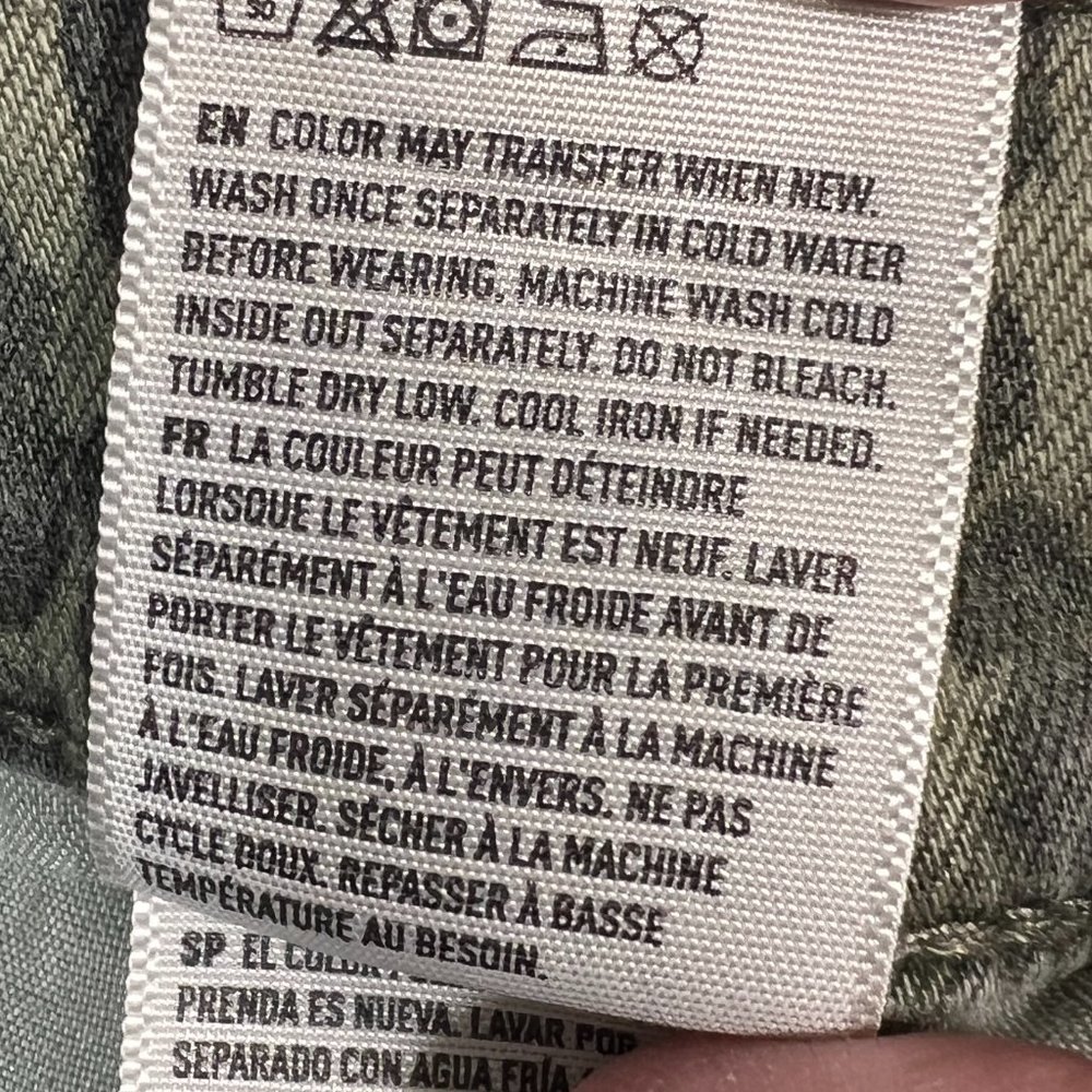 American Eagle Next Level Stretch Camouflage Animal Print Denim Mini Ski… - Picture 11 of 11
